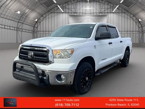 Used 2011 Toyota Tundra 4x4 CrewMax image 1