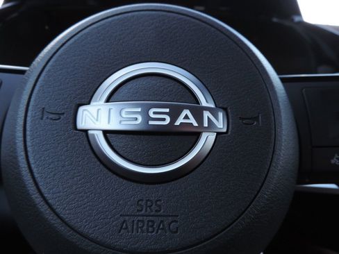 New 2025 Nissan Pathfinder Platinum w/ Cargo Package image 28