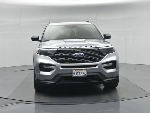 Certified 2023 Ford Explorer ST-Line w/ Class IV Trailer Tow Package RWD image 22
