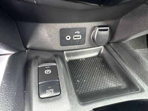 Used 2019 Nissan Rogue SV w/ Premium Package AWD/4WD image 27