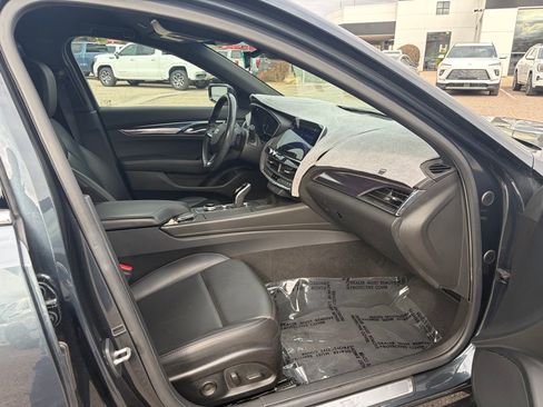 Used 2020 Cadillac CT5 Luxury image 16