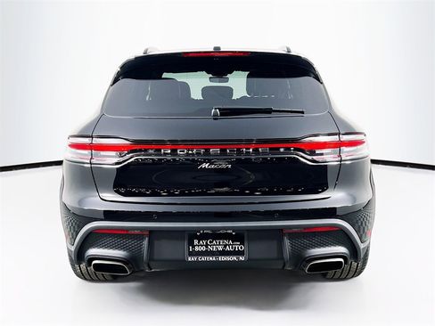 New 2026 Porsche Macan image 10