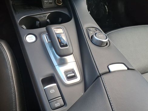 Certified 2025 INFINITI QX50 Luxe AWD/4WD image 21