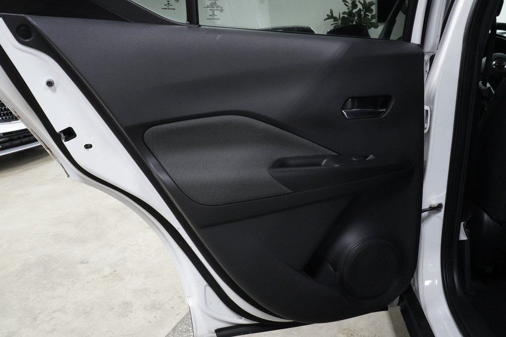 Used 2020 Nissan Kicks SV FWD image 20
