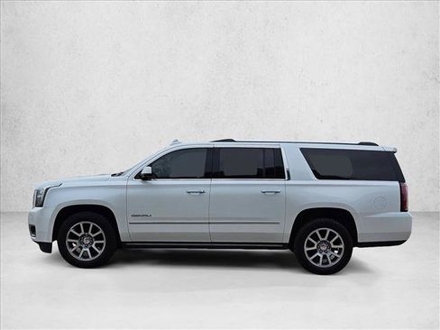 Used 2016 GMC Yukon XL Denali w/ Open Road Package RWD image 8