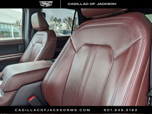 Used 2024 Ford Expedition Limited image 25