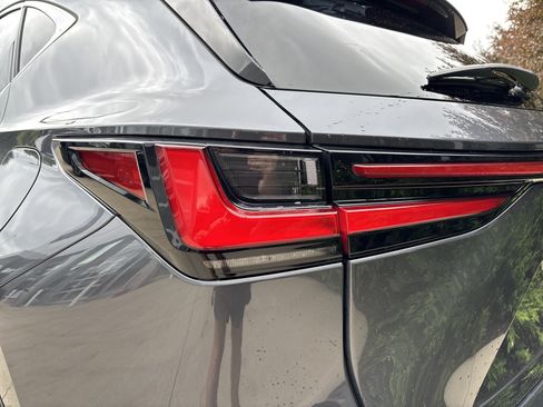 Used 2022 Lexus NX 350 AWD image 12