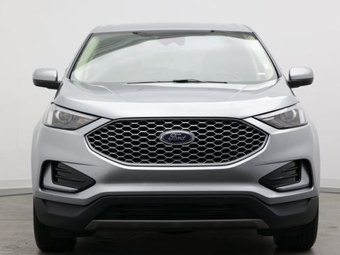 Used 2024 Ford Edge SEL AWD/4WD image 2
