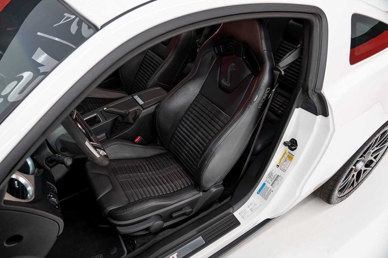 Used 2012 Ford Mustang Shelby GT500 w/ Electronics Pkg RWD image 46