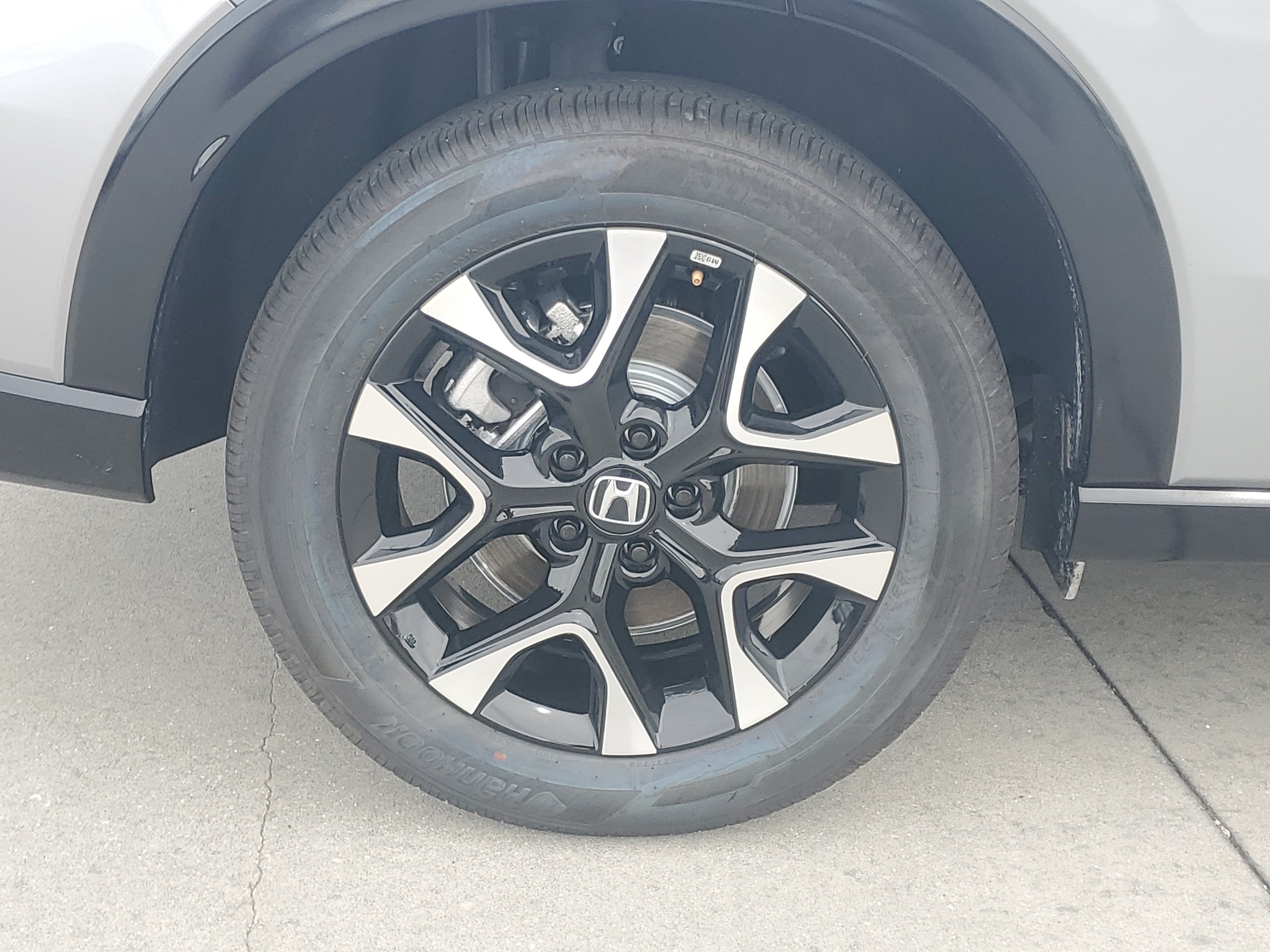 Used 2026 Honda HR-V EX-L image 8