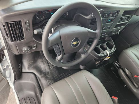 New 2025 Chevrolet Express 2500 w/ Driver Convenience Package image 17