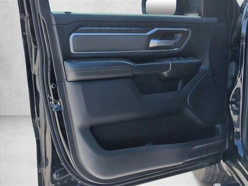 Used 2021 RAM 1500 Big Horn RWD image 9