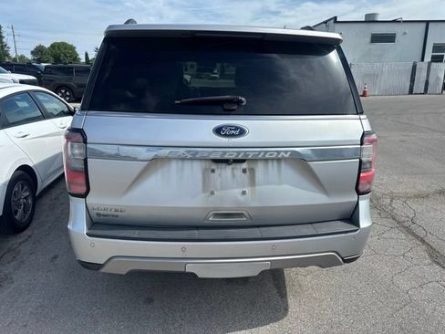 Used 2018 Ford Expedition Limited w/ Equipment Group 301A AWD/4WD image 5