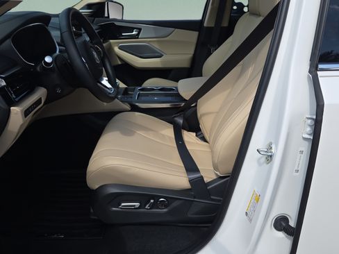 Used 2026 Acura MDX FWD w/ Technology Package image 9