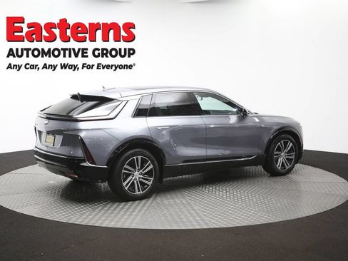 Used 2023 Cadillac Lyriq 2WD image 46