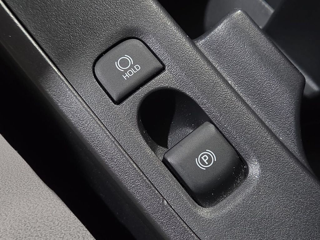 Certified 2025 Toyota Corolla LE FWD image 22
