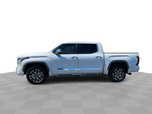 Used 2023 Toyota Tundra 1794 Edition image 5