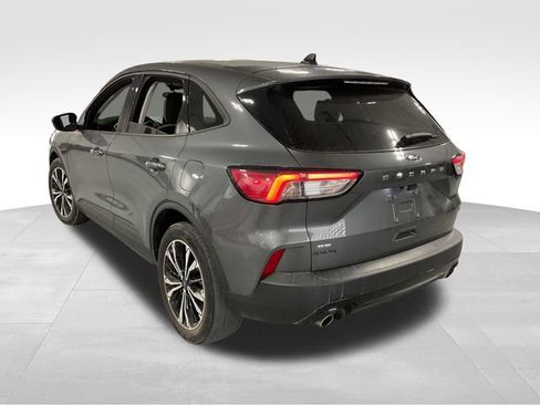 Used 2021 Ford Escape SE w/ SE Sport Appearance Package image 5