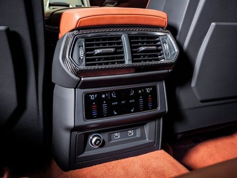 Used 2024 Lamborghini Urus S image 20