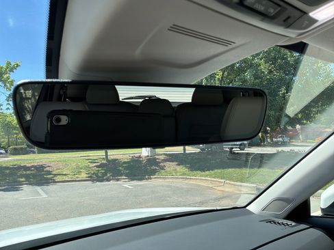 Used 2025 Honda CR-V EX-L image 27