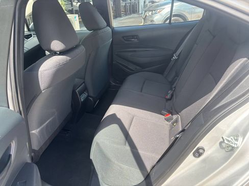 Used 2025 Toyota Corolla LE FWD image 22