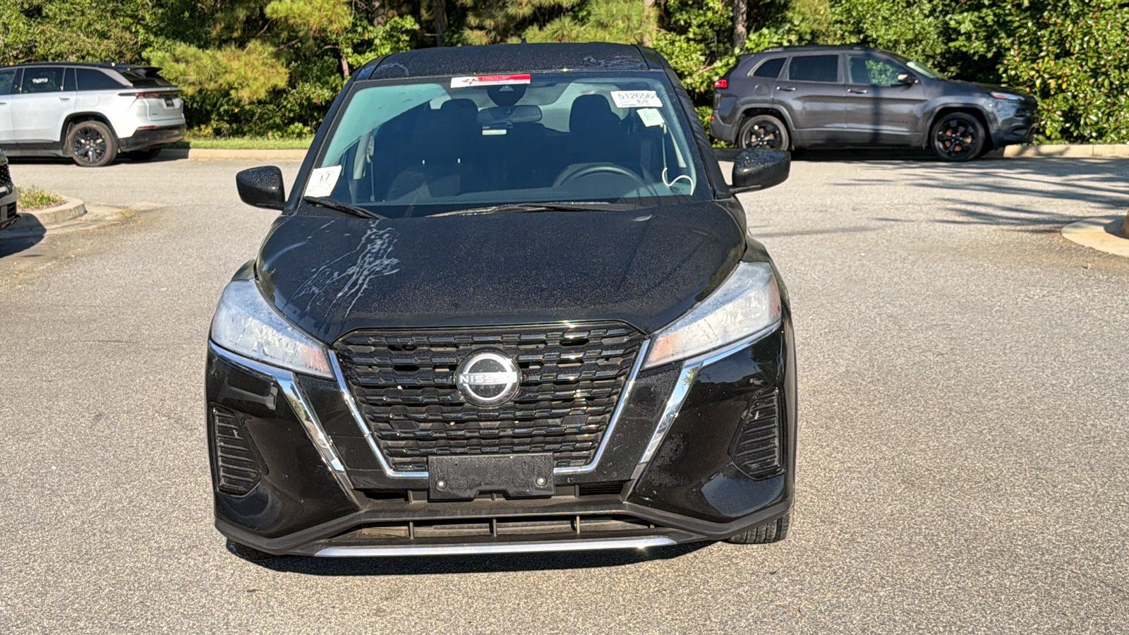 Used 2025 Nissan Kicks Play S FWD image 3