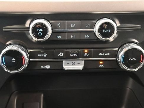 Certified 2024 Ford F150 XLT w/ FX4 Off-Road Package AWD/4WD image 23