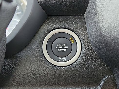 New 2026 RAM 2500 Tradesman AWD/4WD image 20