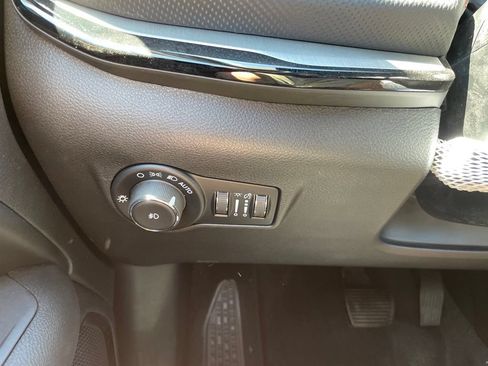 New 2026 Jeep Compass Trailhawk AWD/4WD image 9
