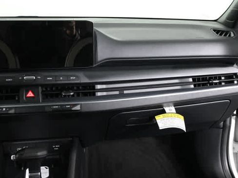 New 2025 Kia K4 GT-Line Turbo image 17