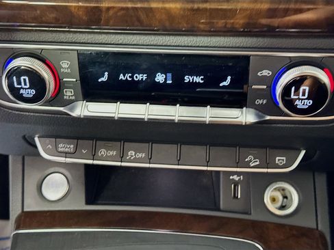 Used 2019 Audi Q5 2.0T Premium image 19