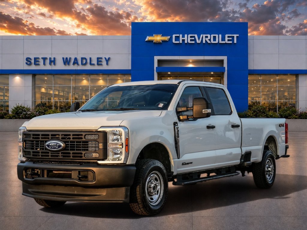 Used 2025 Ford F350 XL AWD/4WD image 3