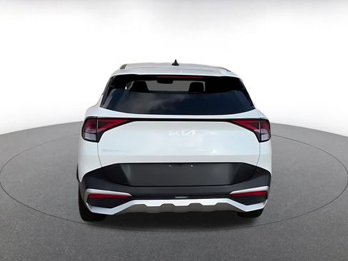 Used 2025 Kia Sportage LX image 12