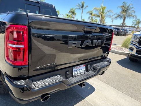 Used 2025 RAM 1500 Limited AWD/4WD image 12