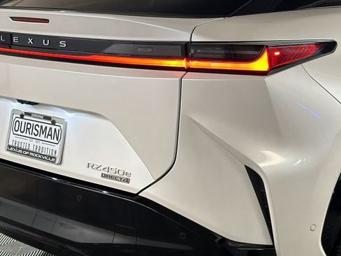 Certified 2023 Lexus RZ 450e Premium w/ Technology Package image 8