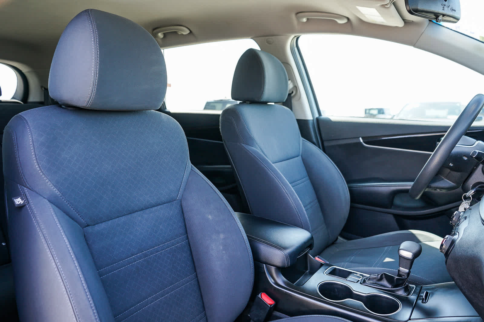 Used 2020 Kia Sorento FWD V6 image 15