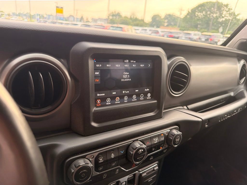 Used 2023 Jeep Wrangler Unlimited Sport AWD/4WD image 22