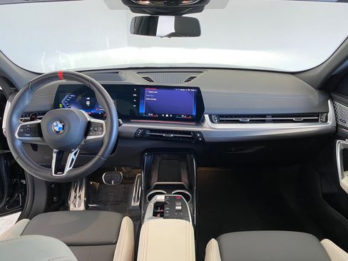 Used 2025 BMW X2 M35i image 16