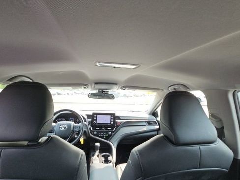 Used 2024 Toyota Camry SE FWD image 34