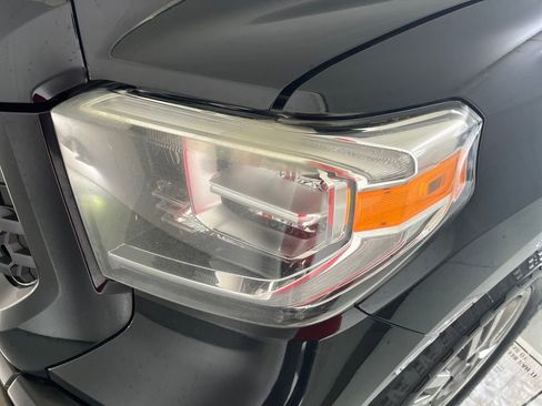Used 2019 Toyota Tundra Platinum AWD/4WD image 36