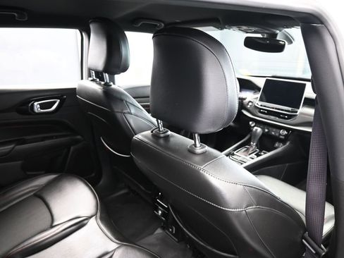 Used 2023 Jeep Compass Trailhawk image 42