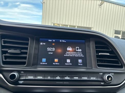 Used 2019 Hyundai Elantra SEL w/ Cargo Package FWD image 19