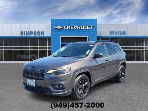 Used 2020 Jeep Cherokee Latitude Plus FWD image 4