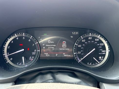 Used 2020 Toyota Highlander Limited AWD/4WD image 10
