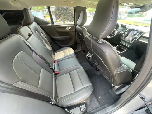 Used 2025 Volvo XC40 B5 Plus AWD/4WD image 14