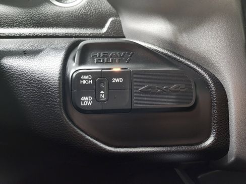 Used 2023 RAM 2500 Big Horn w/ Level 1 Equipment Group image 8