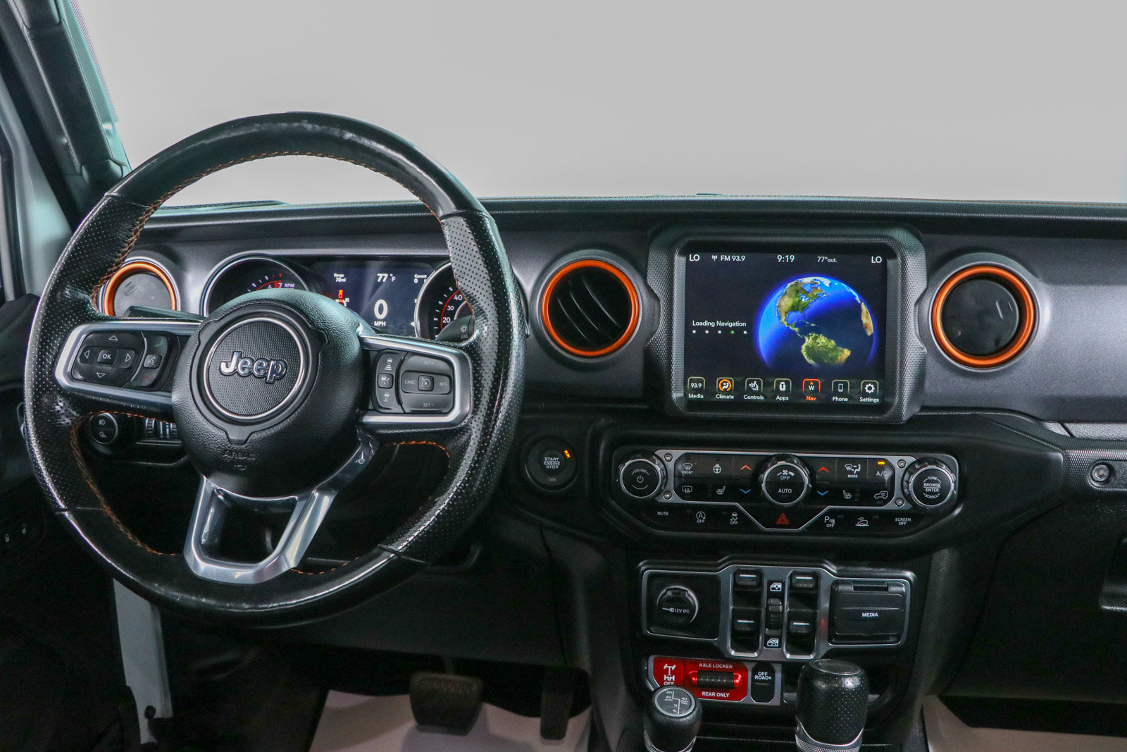 Used 2021 Jeep Gladiator Mojave AWD/4WD image 17