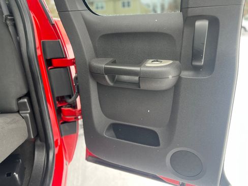 Used 2008 Chevrolet Silverado 1500 LT w/ Power Pack Plus image 27