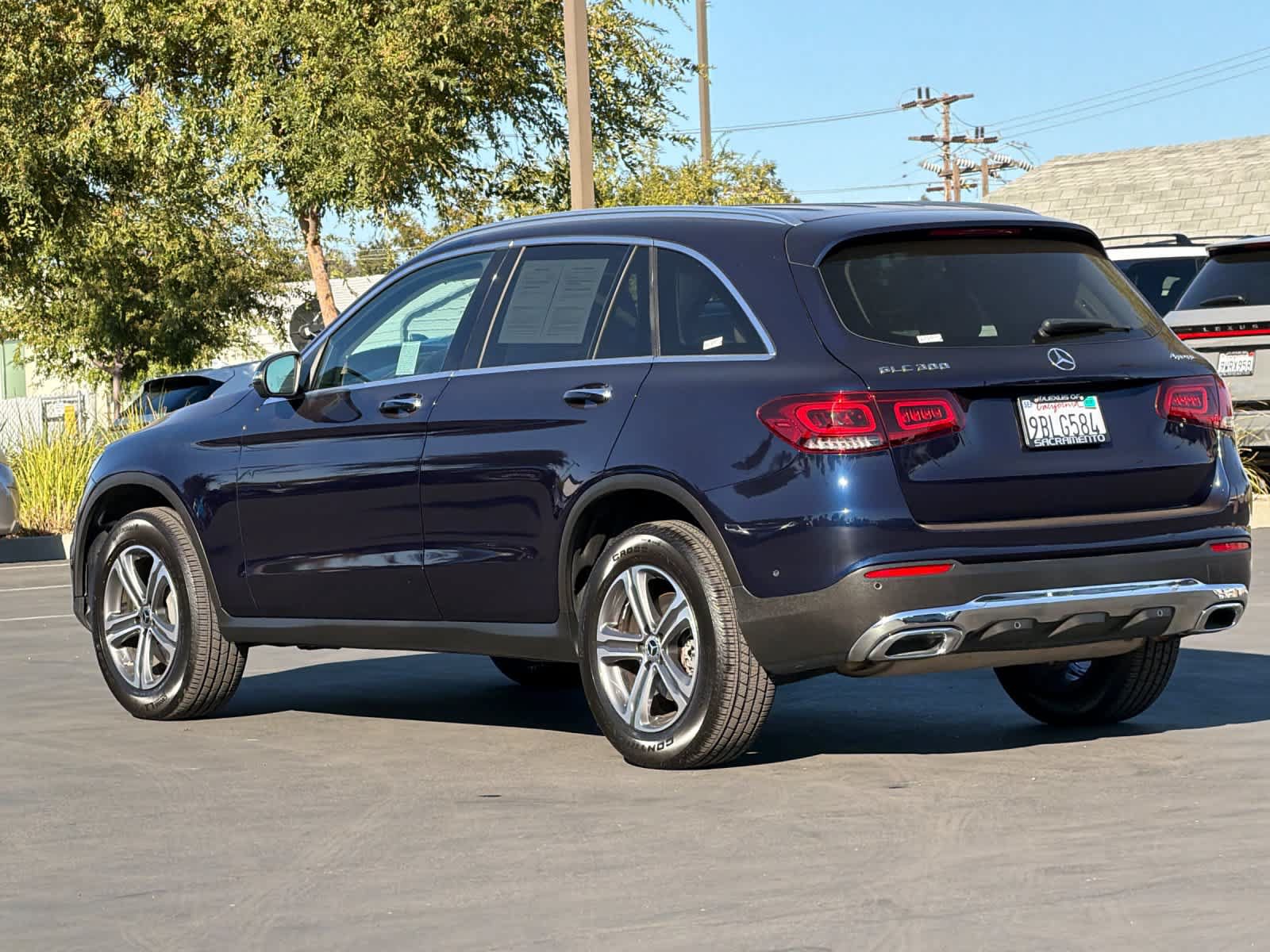 Used 2021 Mercedes-Benz GLC 300 4MATIC image 7