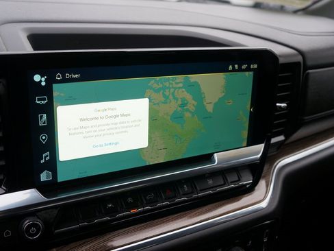 Used 2025 Chevrolet Silverado 1500 LT image 23